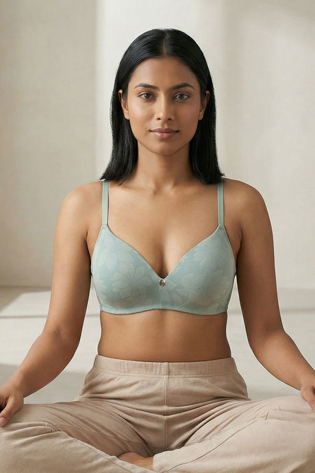 Zivame Padded Non Wired 3/4th Coverage Tshirt Bra - Mint Green — image 4